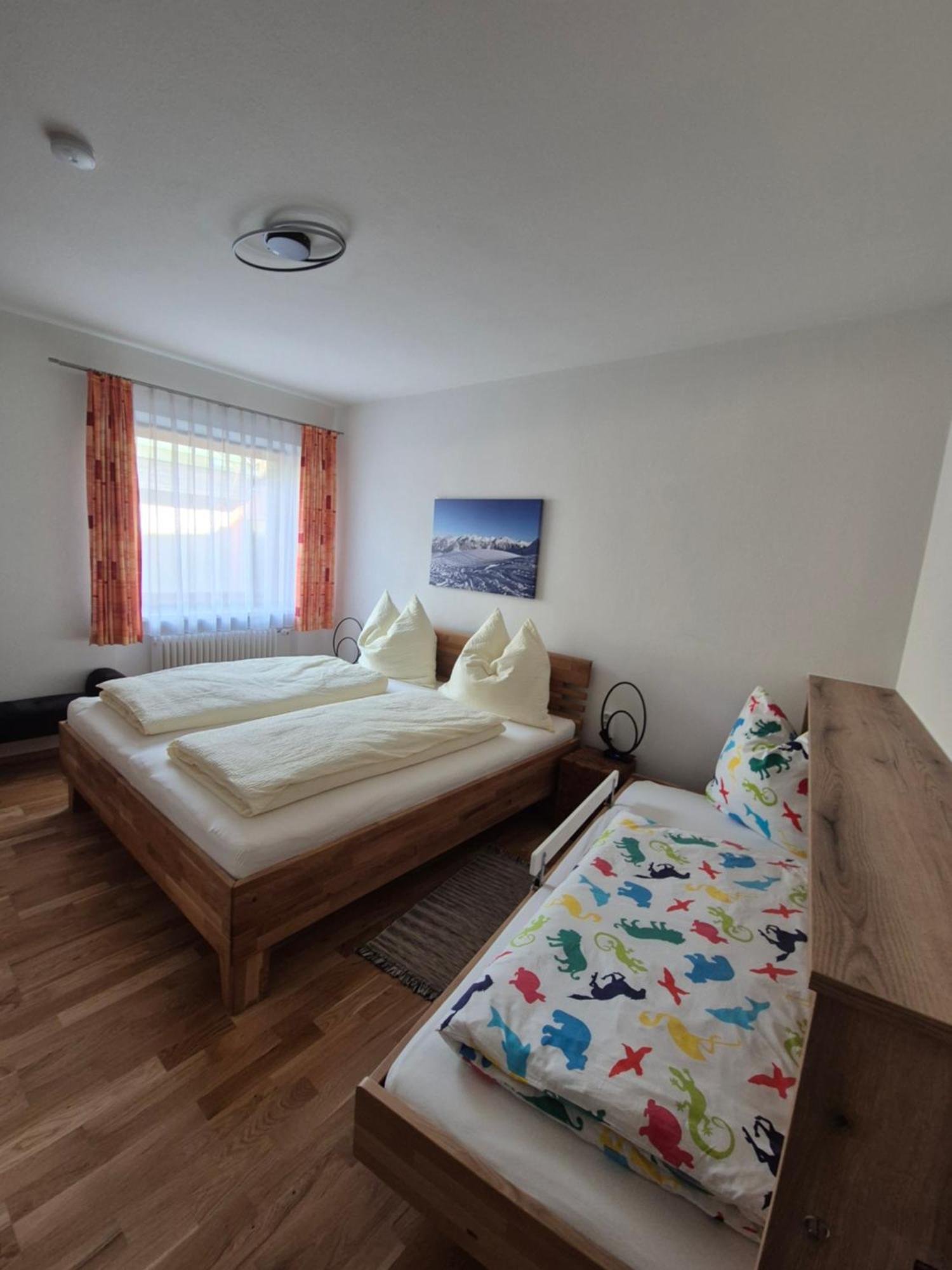 Appartements Mayr Inklusive Ganzjaehrig Gratis Zugang Zur Alpentherme Und Im Sommer Kostenlose Bergbahnnutzung Бад Хофгащайн Екстериор снимка